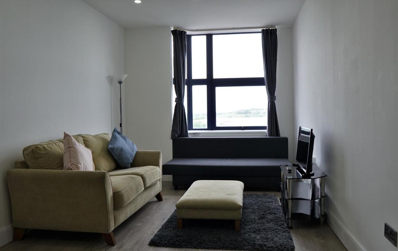 Sapphire House Apartments Telford Extérieur photo