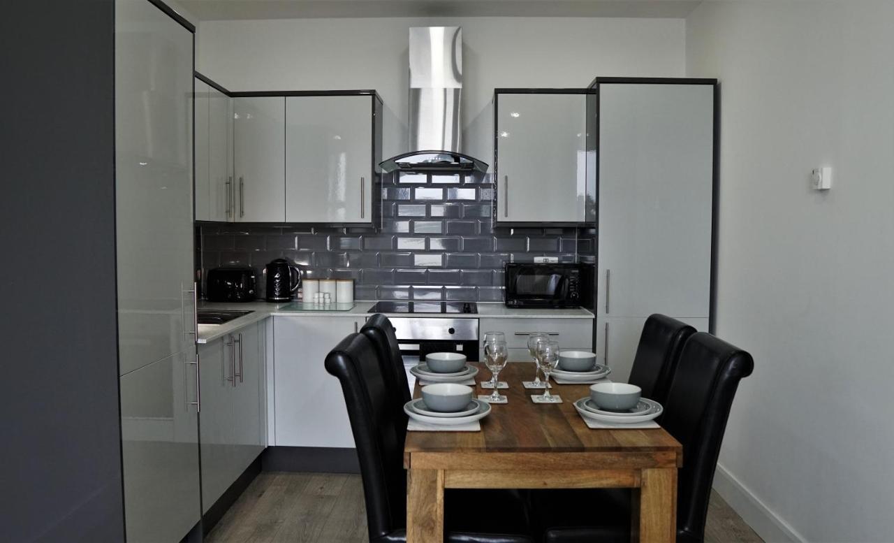 Sapphire House Apartments Telford Extérieur photo